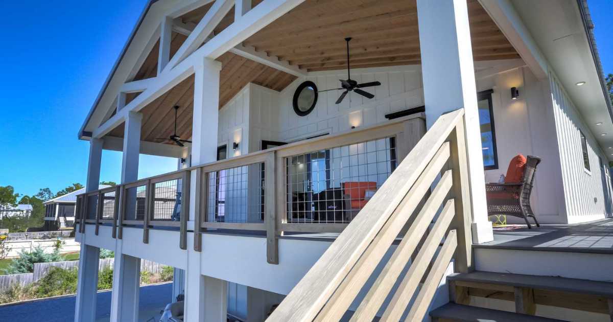 Image of the front porch and entrance to a beach house in Pensacola, FL built by Urban Infill