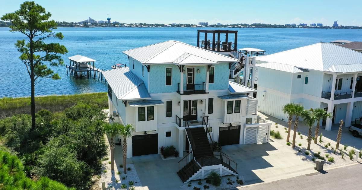 Piling Home Construction, Innerarity Island, FL by Urban Infill