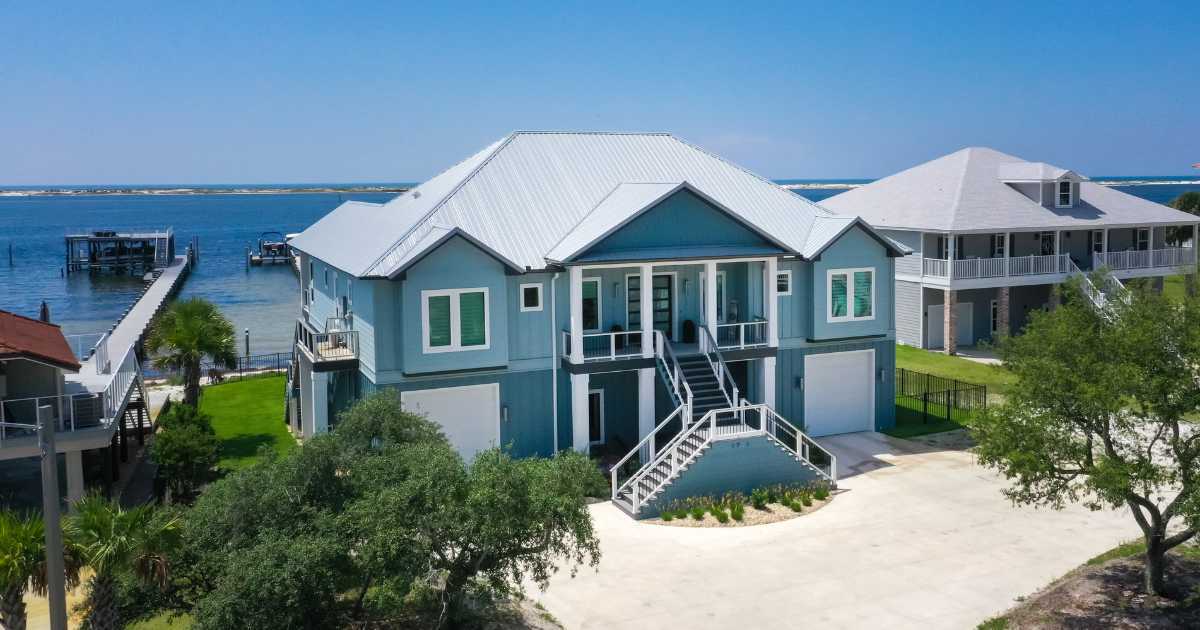 Piling Home Construction, Grand Lagoon