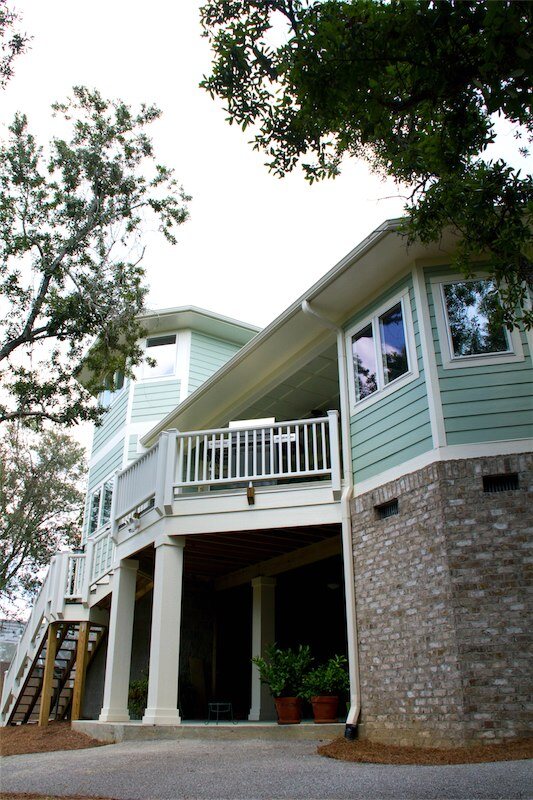 8 Shoreline Place, Gulf Breeze, FL